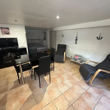 Apartment Bord De